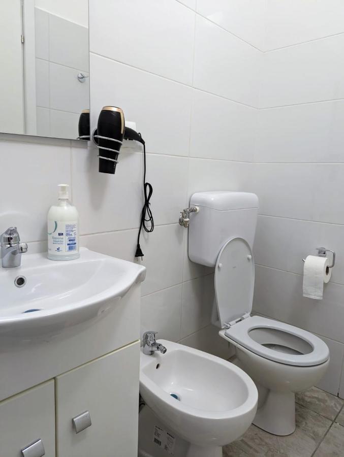 Appartamento Appena Ristrutturato Bologna Centro Storico Ngoại thất bức ảnh