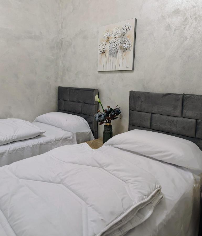 Appartamento Appena Ristrutturato Bologna Centro Storico Ngoại thất bức ảnh